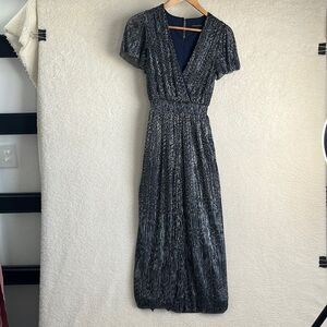 Banana Republic Jumpsuit Womens‎ XXS Blue Silver V Neck